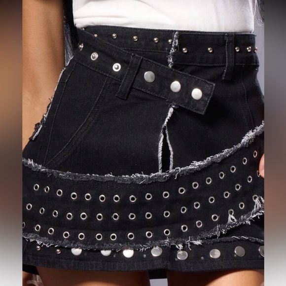 MUSERA Studded Eyelet Wrap Mini Denim Skirt - Picture 4 of 4